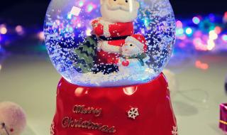 朋友圈夸女儿送礼物